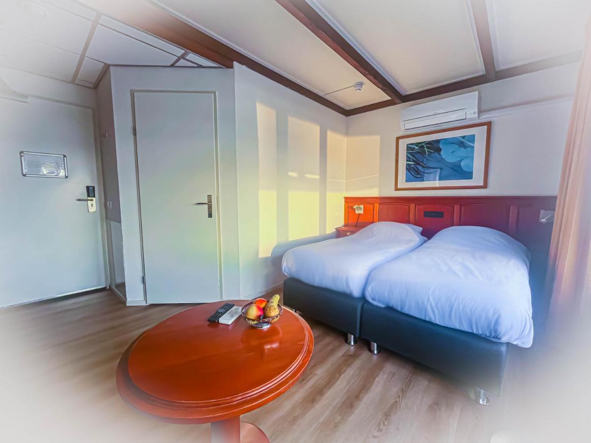 Hotel De Boegschroef Delfzijl Eksteriør billede