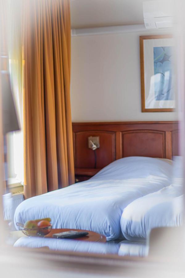 Hotel De Boegschroef Delfzijl Eksteriør billede
